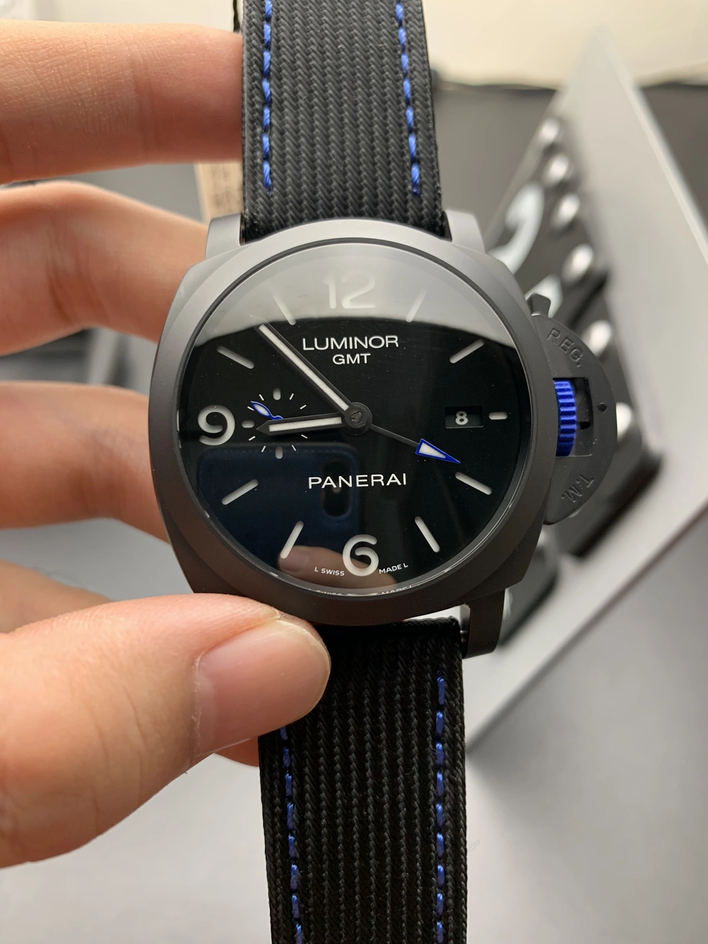 Affordable CBD Factory Panerai Luminor GMT Ceramica “Bucherer Blue” PAM01176 1:1 Super Clone – DDP.9010 GMT Movement 368